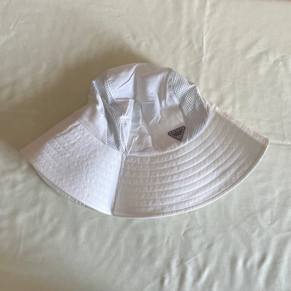 Worn Once Women's PFG Breathable White Bucket Hat O/S